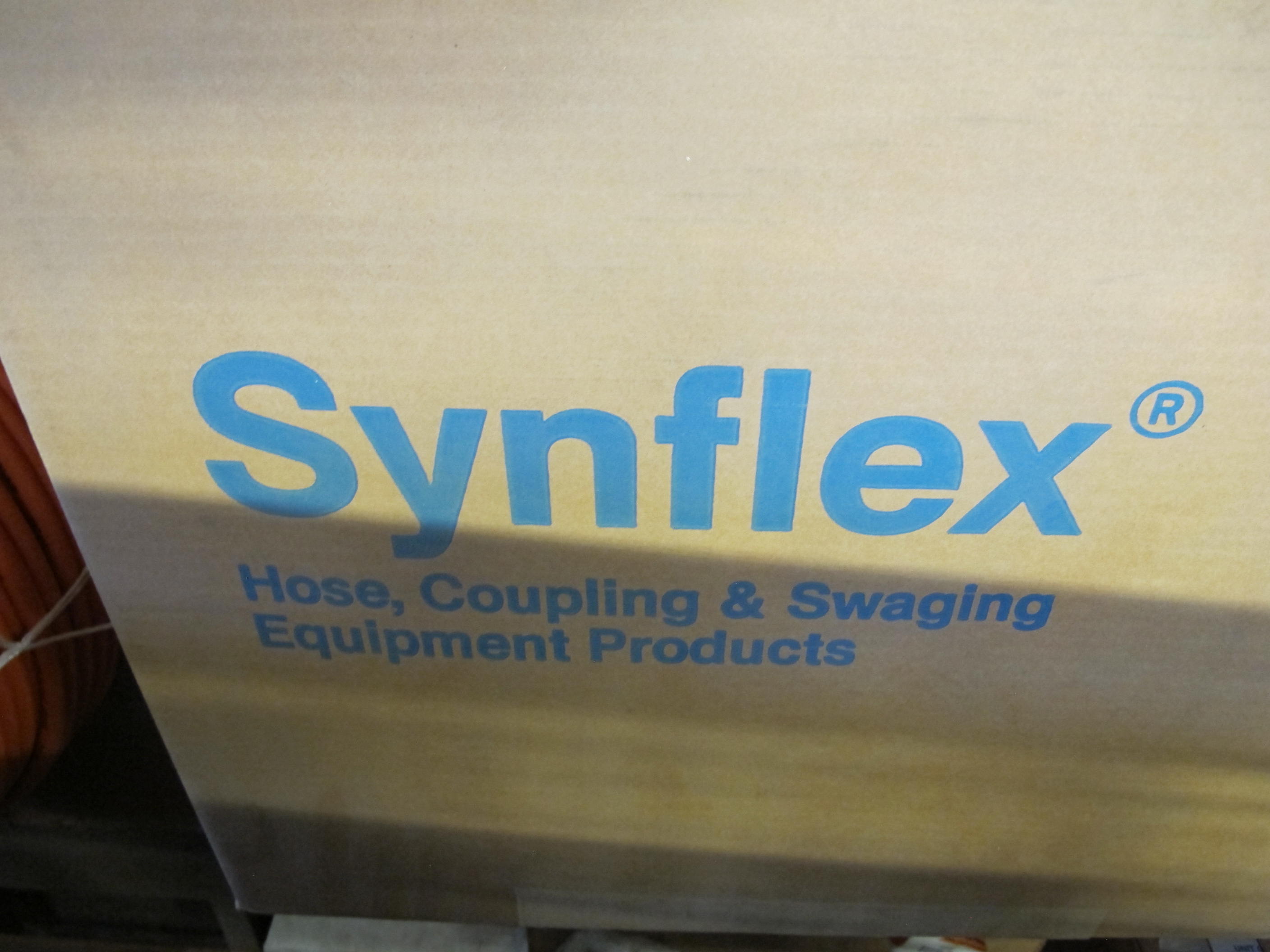 LOT TO INCLUDE SYNFLEX: (3 BOXES) HOSING, 1/4" ID SIZE, 2750 PSI WP PRESS RATING, SYNTHETIC MATERIAL. ORANGE SAE 100R7, FOR REFUELING FUEL UPENDER, 250 FT PER ROLL, (1 ROLL) SYNFLEX 3000 PSI TUBING. LOADING & HANDLING FEE $15-4544
